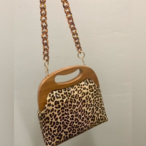 Handmade Genuine Hair-on-horsehide Leather Wooden Frame Bag & 2 Chain Styles - Picture 6 of 16